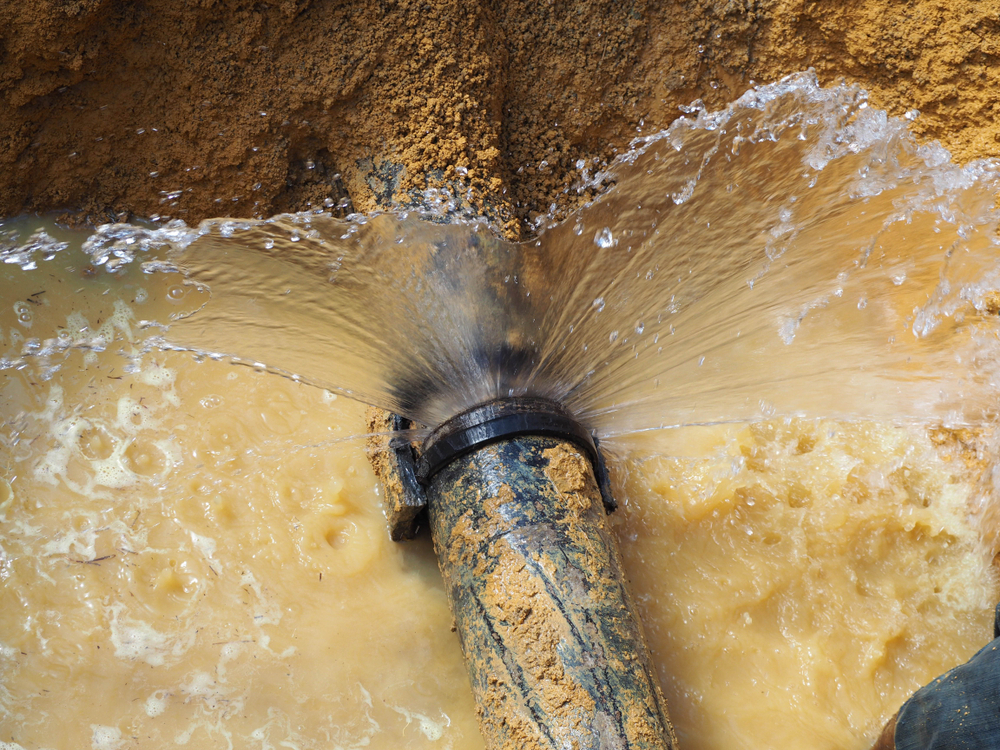 Leaking Or Burst Pipes In Your Smokey Point Home? Call Us For Repair Or Replacement Service!